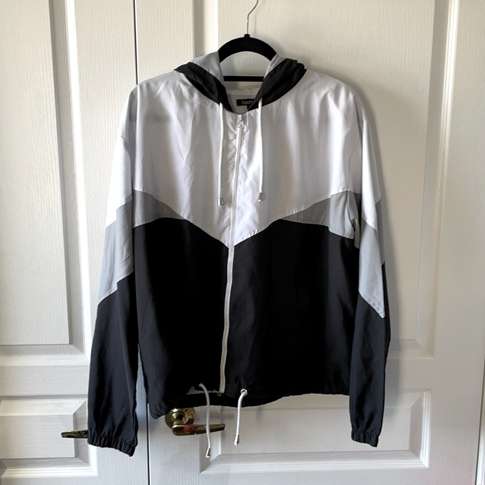 **BLOWOUT SALE $20 OR LESS** Lightweight jacket